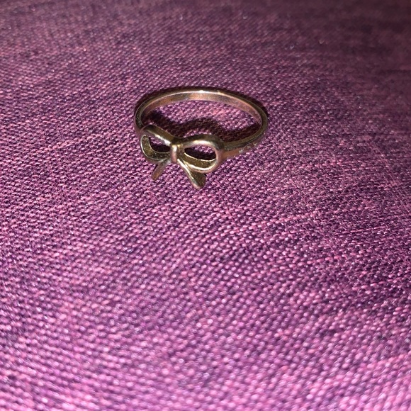 Bow ring 🎀 - Picture 1 of 6